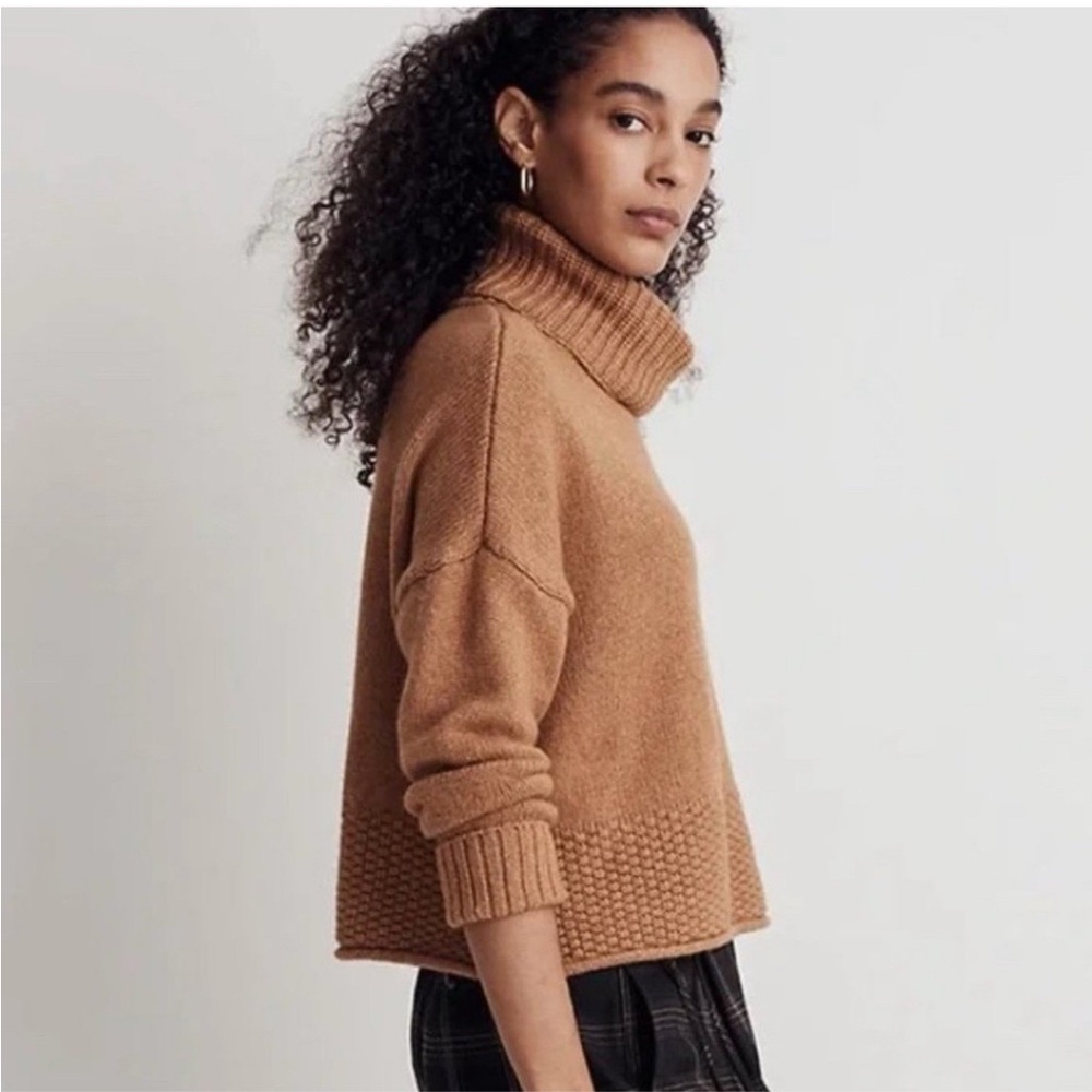MADEWELL - Warm Tan / Camel Brown Knit Sweater